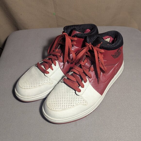 2010 Air Jordan Alpha 1 ‘W3Lcome Home’ - Picture 4 of 7